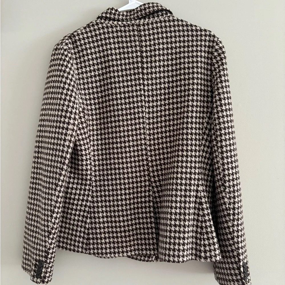 Lands' End Black and Cream Houndstooth Blazer - Picture 2 of 3